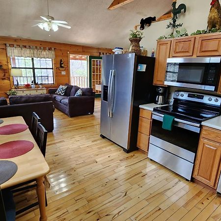 Little Cabin All To Yourself Sevierville Extérieur photo