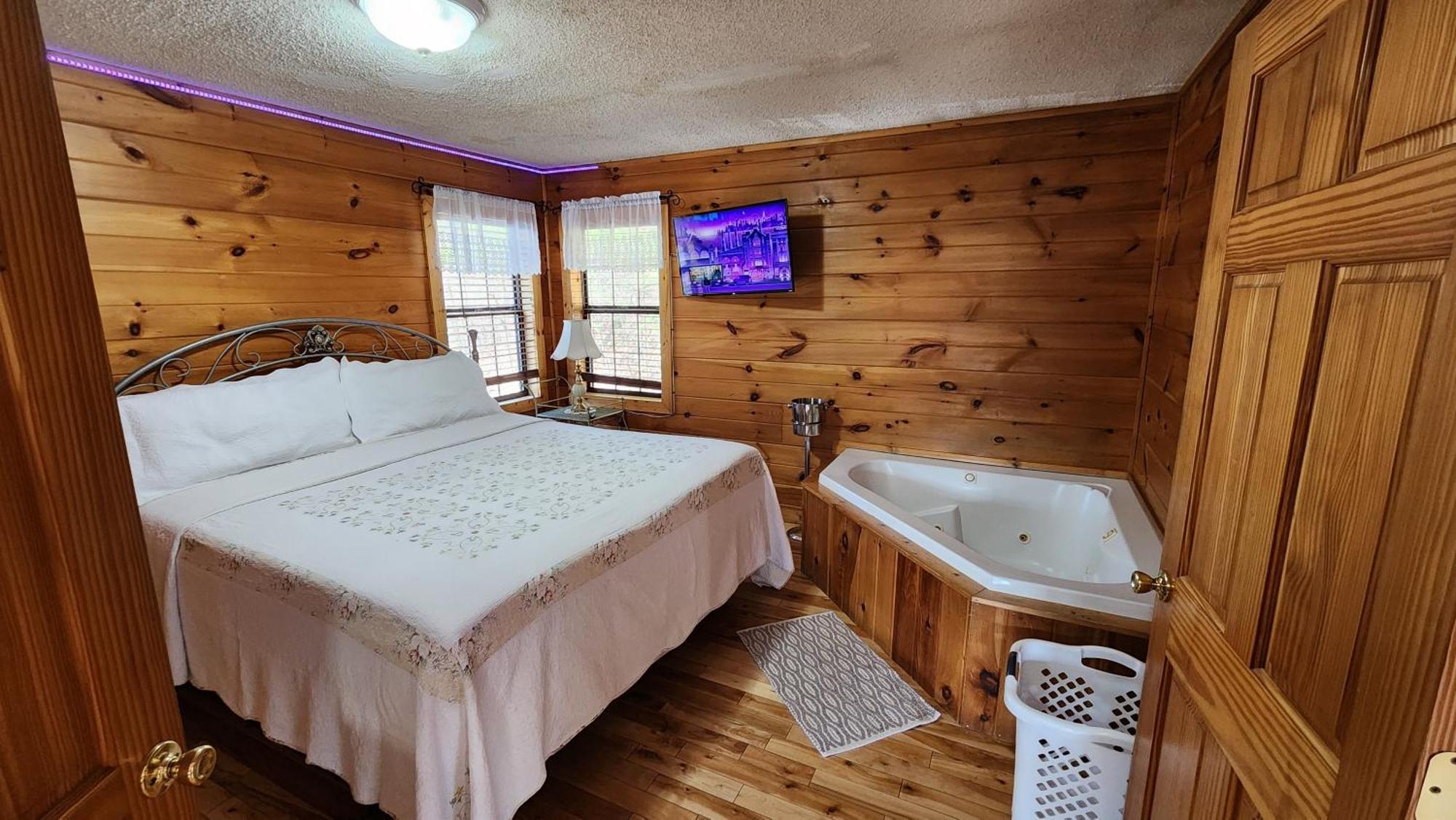 Little Cabin All To Yourself Sevierville Extérieur photo